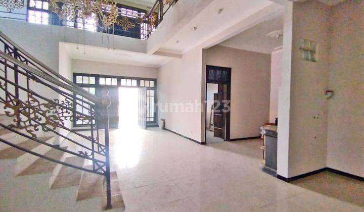 Rumah Termurah Semi Furnished Siap Huni Bangunan Terawat...Lokasi Di Sawojajar, Dekat Sekolah, Universitas, Pasar Tradisional,Giant Mall 2