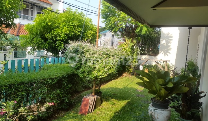 Rumah Bintaro Jakarta Selatan Lingkungan Asri Nyaman Strategis 2