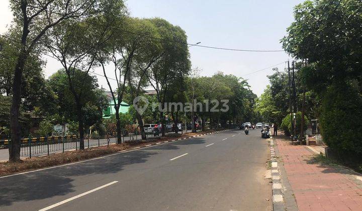 rumah bagus dan siap d huni dgn lokasi d tengah kota jkt timur 2