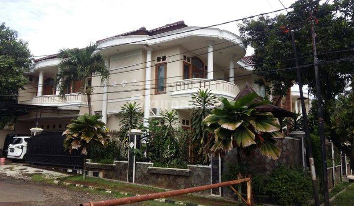 Rumah Mewah Besar di Megapolitan cinere 1