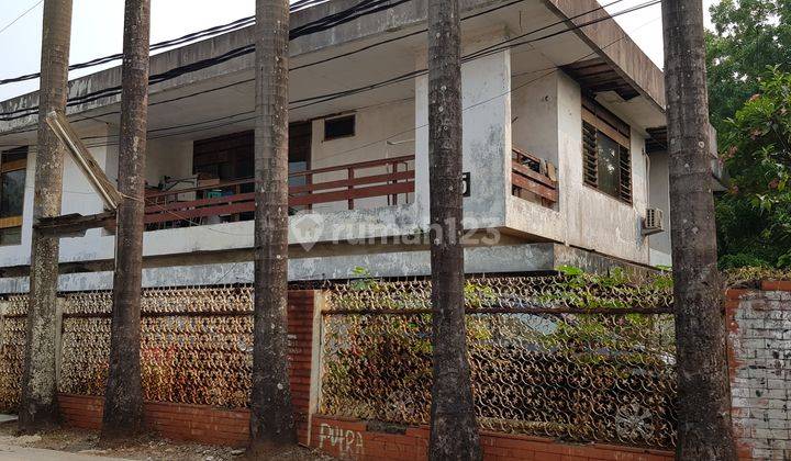 Rumah Hitung Tanah di Wijaya Timur Kebayoran Baru 2