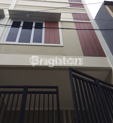 Rumah Baru Rambutan Barat Tanjung Duren 3Lantai