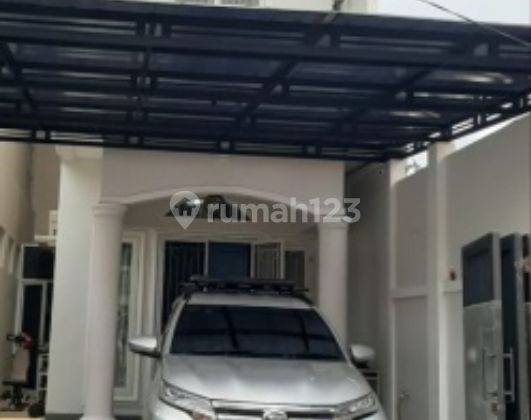 Rumah mininalis 100% baru di pejaten 1