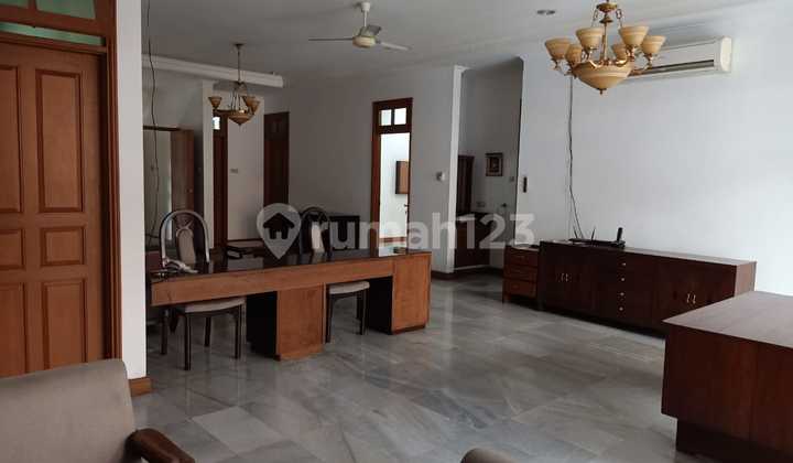 House in Panglima Polim, Kebayoran Baru, Near Cipete, Fatmawati, Blok M, Radio Dalam