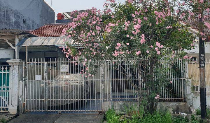 Rumah Lokasi Bagus di Green Garden Jakarta Barat 1