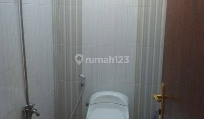 Tki 2 Disewakan Rumah Cantik terawat, siap pakai 2