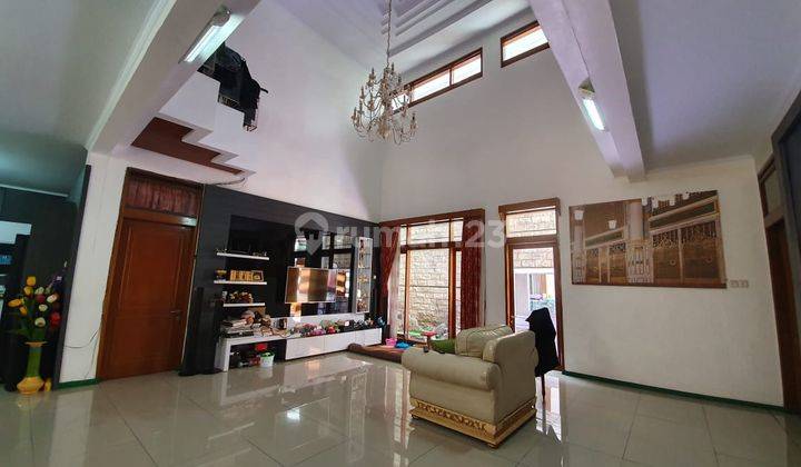 Rumah Terawat, Full-furnished, Siap Huni di Sayap Turangga ,  Gatsu , Martanegara Bandung 2