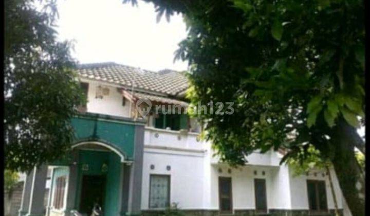 Rumah luas posisi hook bagus untuk hunian maupun kantor dekat jalan utama 2