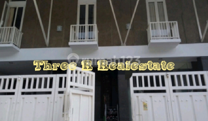 Rumah kost aktif full penghuni lokasi premium