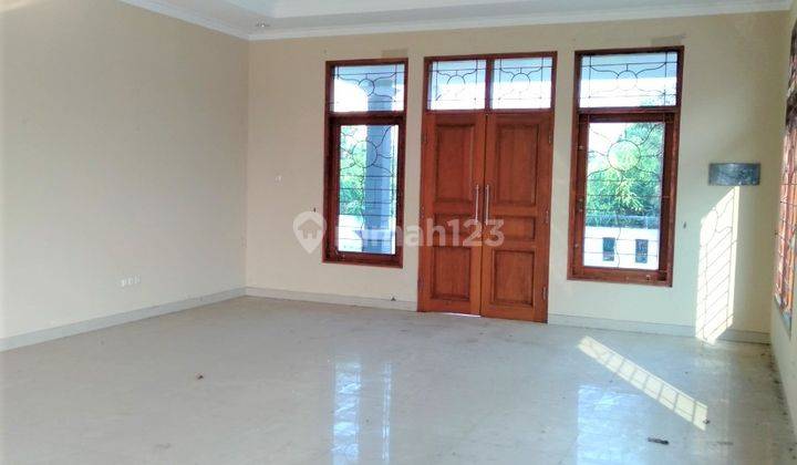 Rumah Bagus dijual di Lokasi Strategis Cibubur, Jakarta Timur *0028-CHRJEL* 2