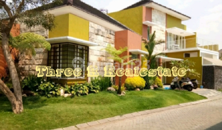 Miliki segera Rumah posisi hook dan bagus di Sawojajar