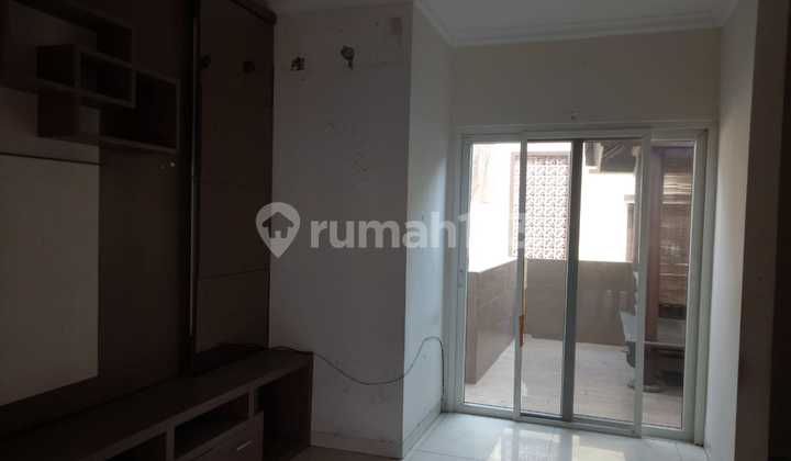 Rumah Akasia Golf PIK 2