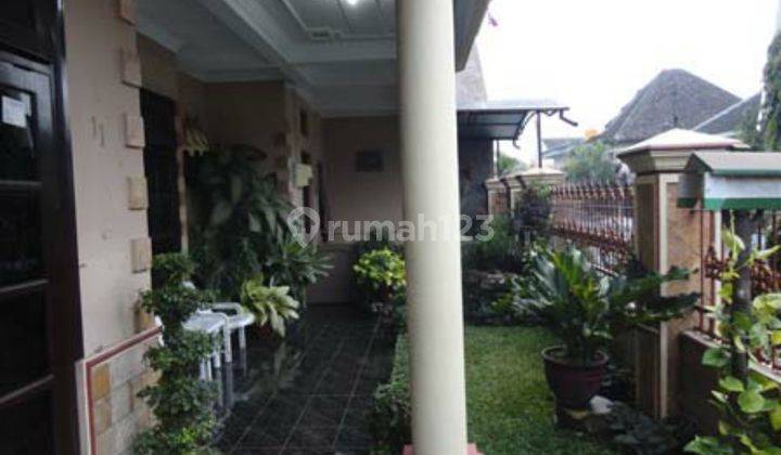 Rumah Kost Aktif Bangunan 2Lantai Terawat Bagus..Lokasi Strategis Di Pusat Kota Malang...Dekat Sekolah, Universitas, Pasar Tradisional, Mall, Rumah Ibadah, Bank, Perkantoran 2