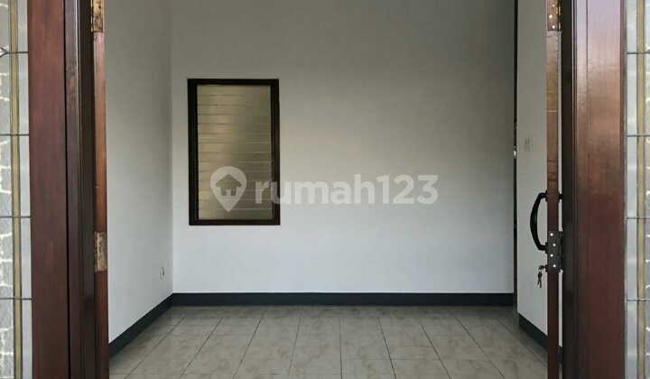 rumah jl.simolangit surabaya 2