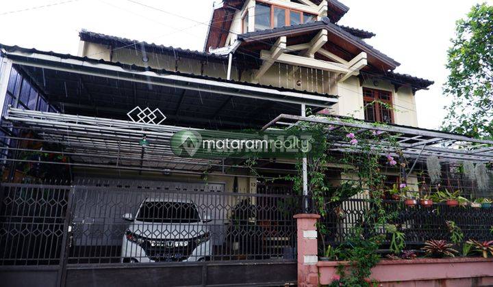 Rumah Mewah Sangat Kokoh di Cigadung, Bandung Utara, Siap Huni, Dapat City View 2