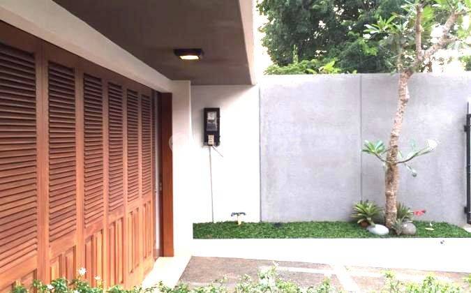 Rumah Siap Huni Area Kemang Selatan 2