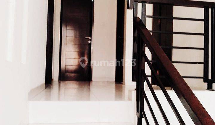 Townhouse Di Pejaten Jakarta Selatan 2