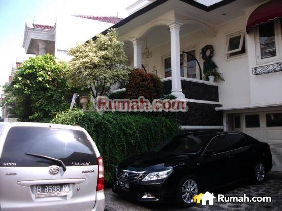 rumah cukup mewah layak huni 2