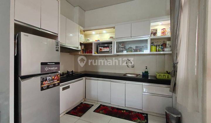 Rumah Bagus Full Furnished Dekat Manahan Solo 2