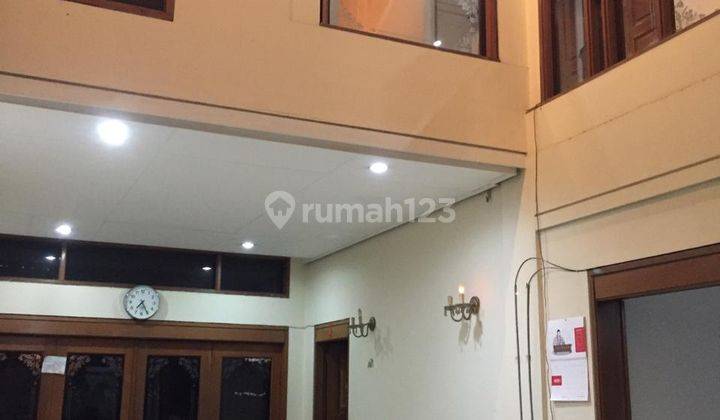 Rumah Mainroad Untuk Kantor Dan Showroom di Pasir Kaliki Bandung  2