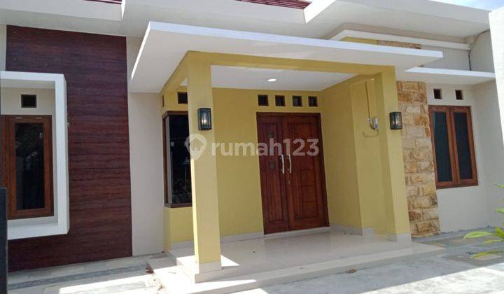 RUMAH BARU CANTIK DAN  MURAH SIAP HUNI DI JALAN KALIURANG 2