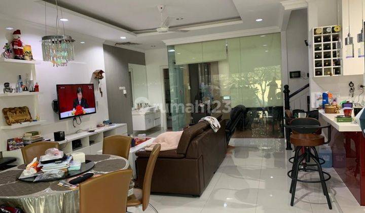 TURUN HARGA ! DIJUAL CEPAT RUMAH KATAMARAN PIK , SDH RENOVASI , FURNISHED 2