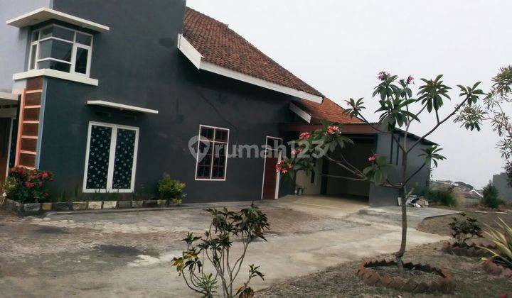 Villa termurah di kawasan hijau dewi sartika kota dingin batu 1