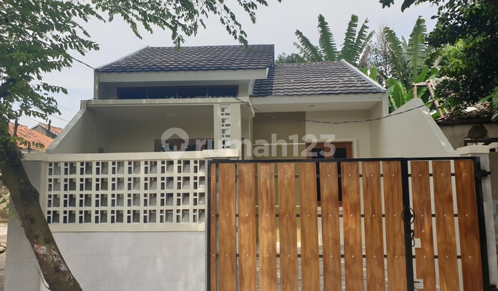 6 menit dari Stasiun, Posisi Hook