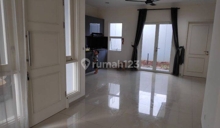 Cluster Survana Sutera semi Furnished 2