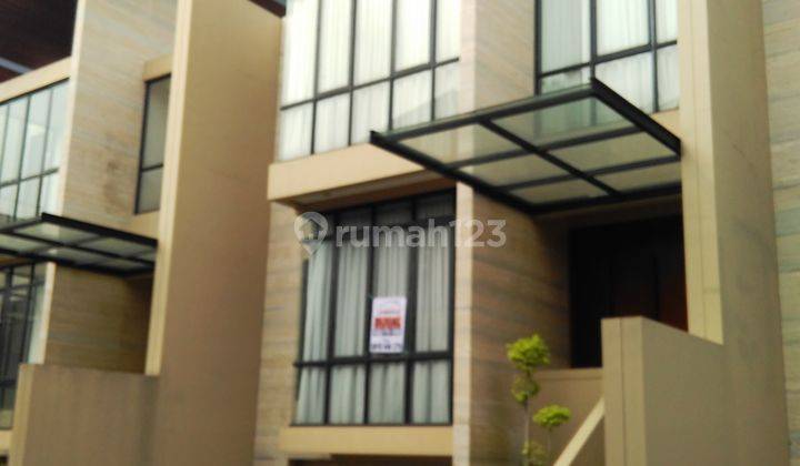 TOWNHOUSE VIRIDIA DI PONDOK LABU 1