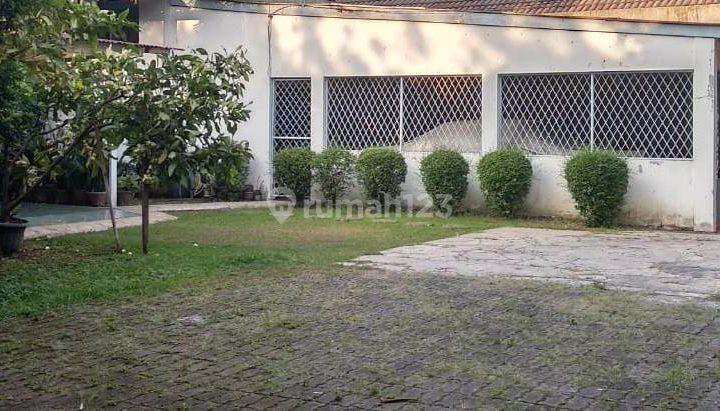 HARGA TURUN !!! Rumah di Tanjung Duren Barat, Jakarta Barat 1