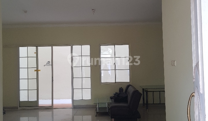 2 Bedroom House in PIK 2 Floors Cheap 2 Bedroom House in PIK 2 Floors Cheap