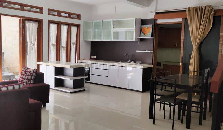 RUMAH DISETRADUTA FURNISH; DEKAT TOL PASTEUR 1