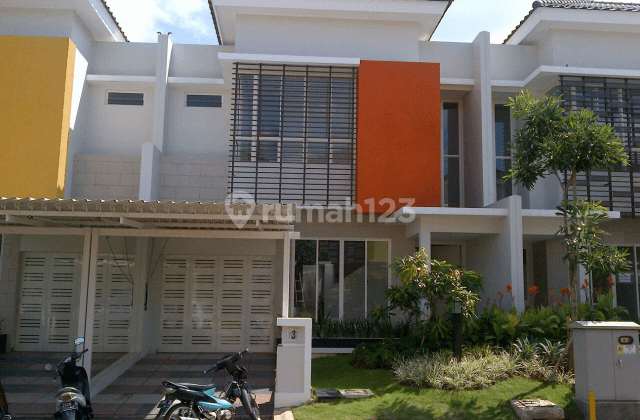 Cluster Volta Summarecon Serpong, Kawasan Scientia Garden, 2master Bedroom 1