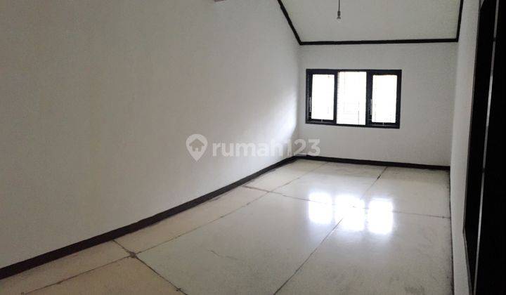 Rumah Jalan Kebonjati Bandung dekat RS. Kebonjati, Paskal 23 Bandung 2