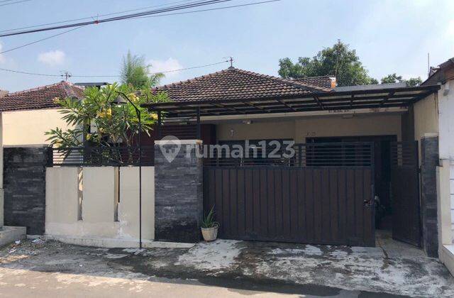 Rumah Bebas Banjir Dekat The Park & Pakuwon Mall Solo Baru 1