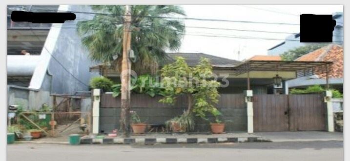Rumah 1,5 lantai di Petojo(Al) 1