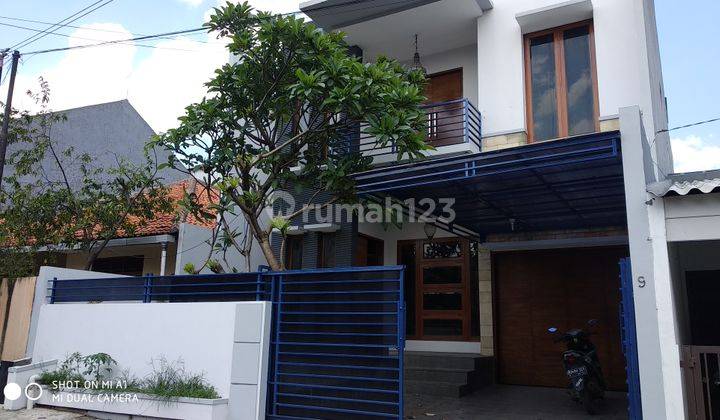 RUMAH ASRI FULL RENOVASI LOKASI STRATEGIS 1