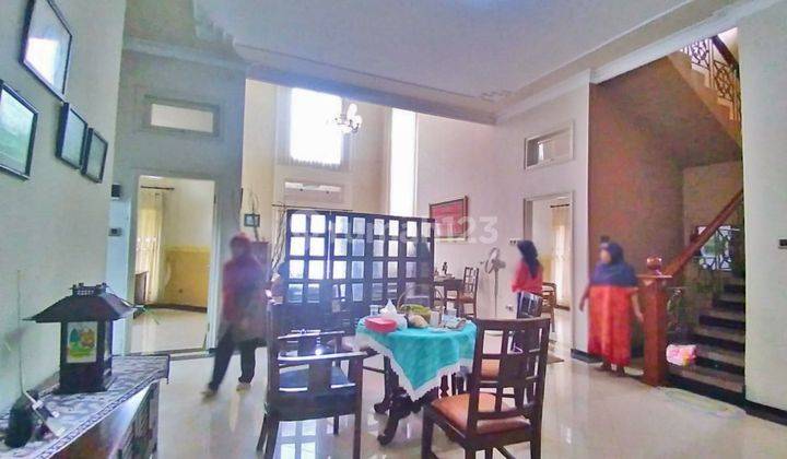 Rumah Mewah di Bukit Cemara Tujuh, Posisi Hook 2