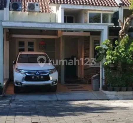 Rumah cantik siap huni di Cluster Elite Colomadu