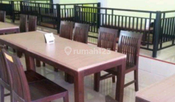 Rumah makan di tepi jalan raya Malang- Batu 2