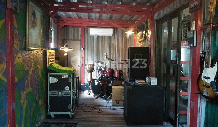 Rumah dengan lingkungan nyaman 2