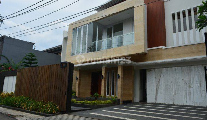 Rumah Kemang luas 465 rapi dan siap huni akses mobil 1