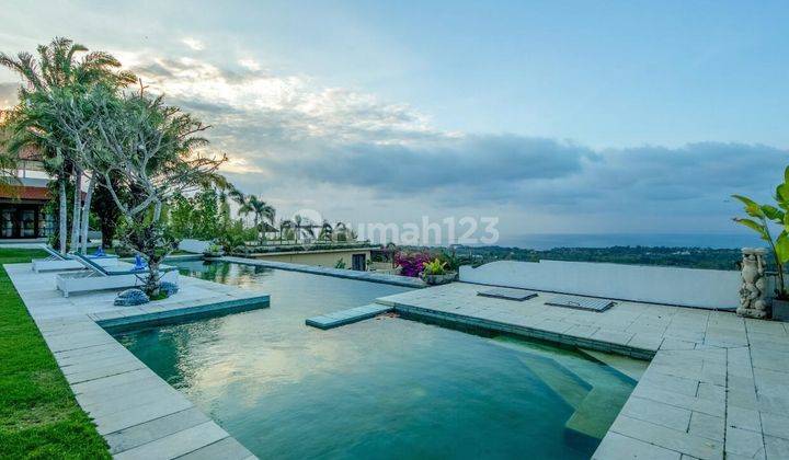 Villa 5 Bedrooms Full Furnished Beach View in Uluwatu Bali 2