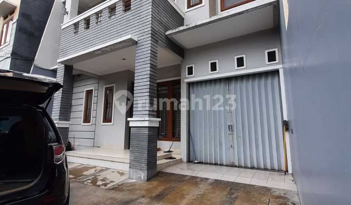 Jual Rumah Jl Jelambar Selatan