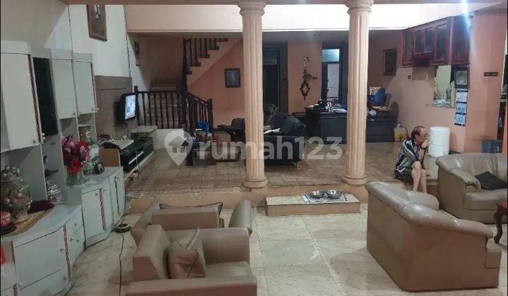 Rumah Murah 18 Juta/m² Nego! 4Br (Lb: 600 m² Lt: 476 m²) Cocok Rumah Kost, Grogol, Jakarta Barat