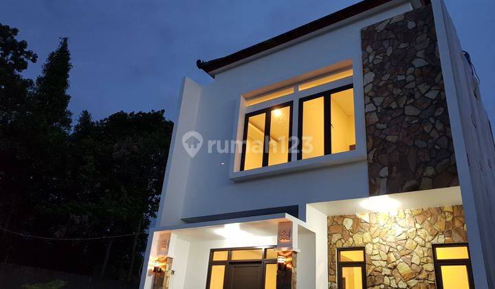 Rumah Mewah, Harga Ekonomis bergaya Bali di Cibubur 1