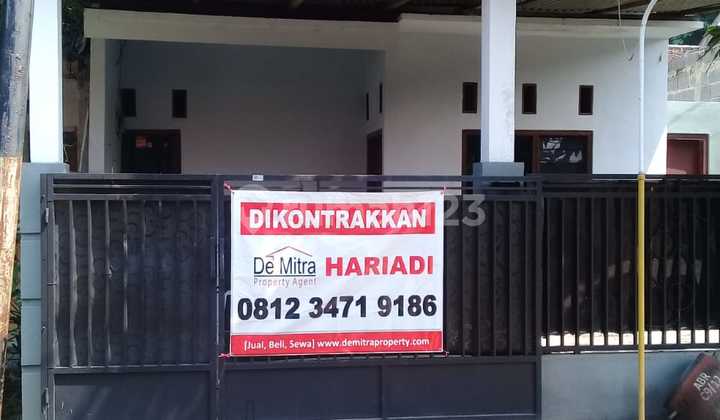 Rumah di Perum ABR Kebomas Gresik 1