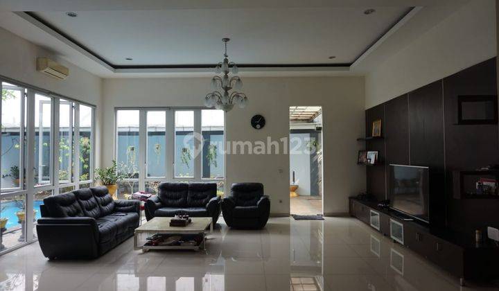 Rumah Lux 2 Lantai di Alam Sutera, Kondisi Furnished 2