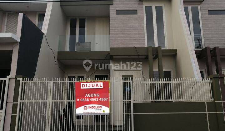 FLASH SALE BARU GRESS Rumah 2 Lantai Gayungsari Dkt Al Hikmah Surabaya 1